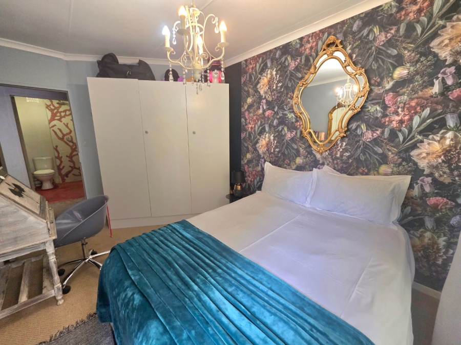7 Bedroom Property for Sale in Clarens Free State